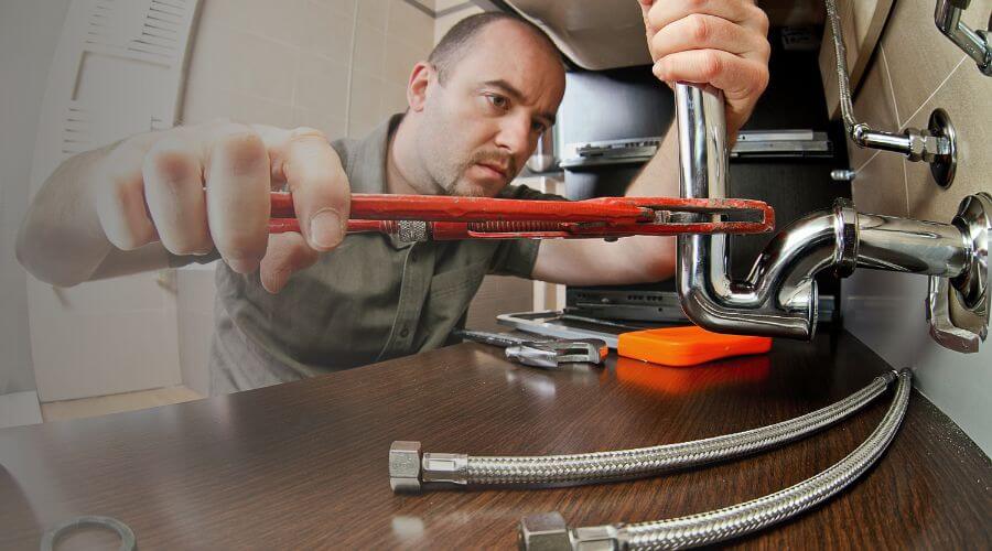 Professional expert plumbing services in Weimar, TX